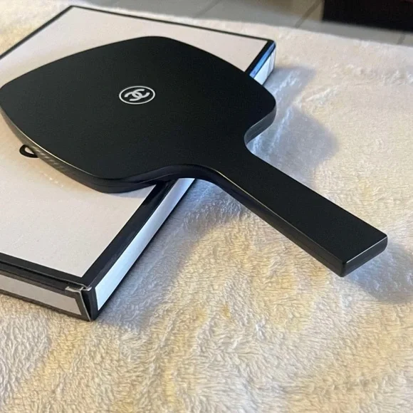 CHANEL CC Logo Black Hand Mirror - Picture 9 of 11